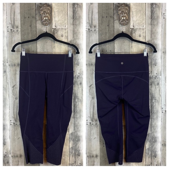 Lululemon Anew Crop (21") in Black Grape Size 6. - Picture 9 of 16